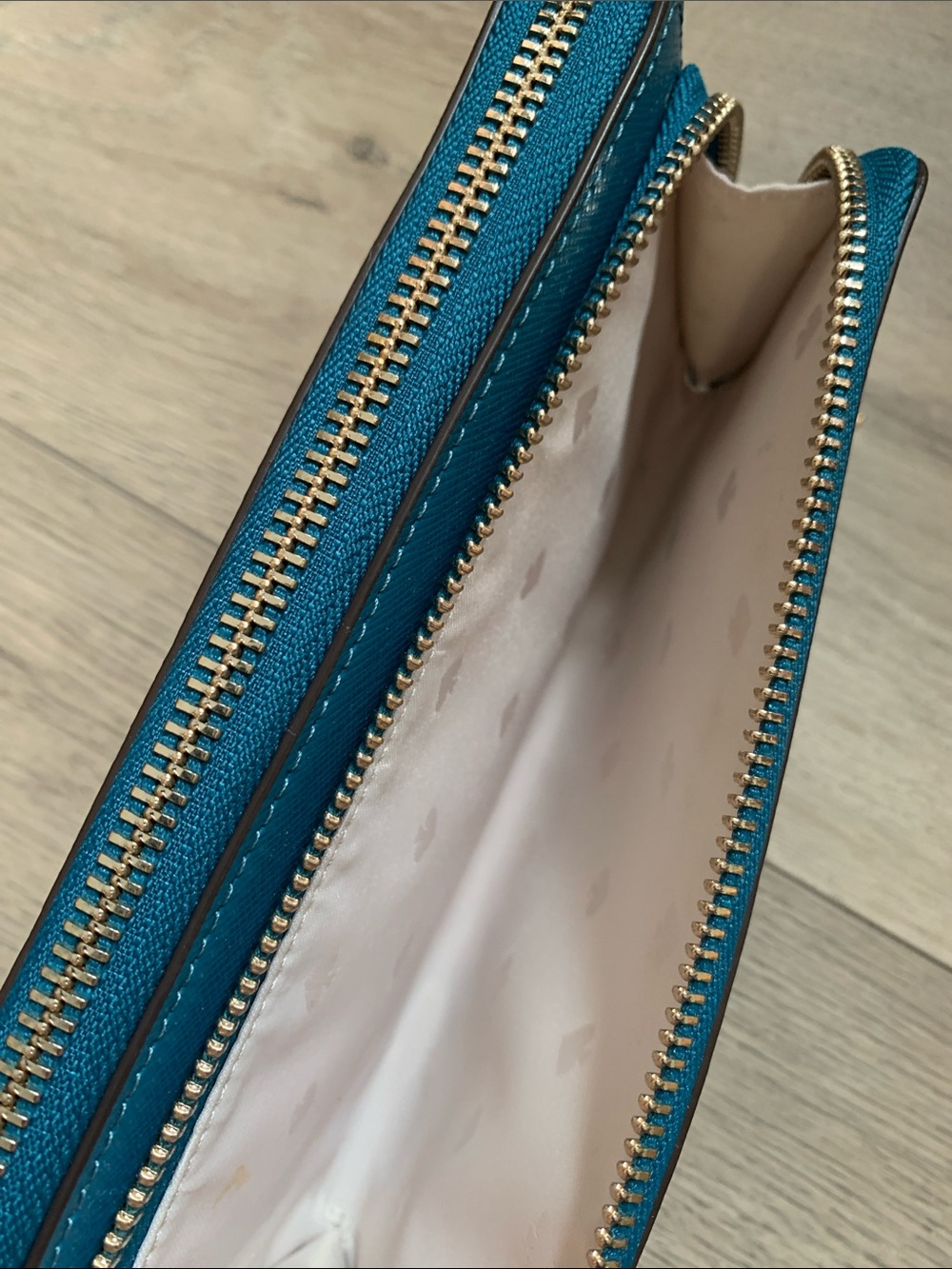 kate spade double-zip teal wristlet clutch - Picture 4 of 6